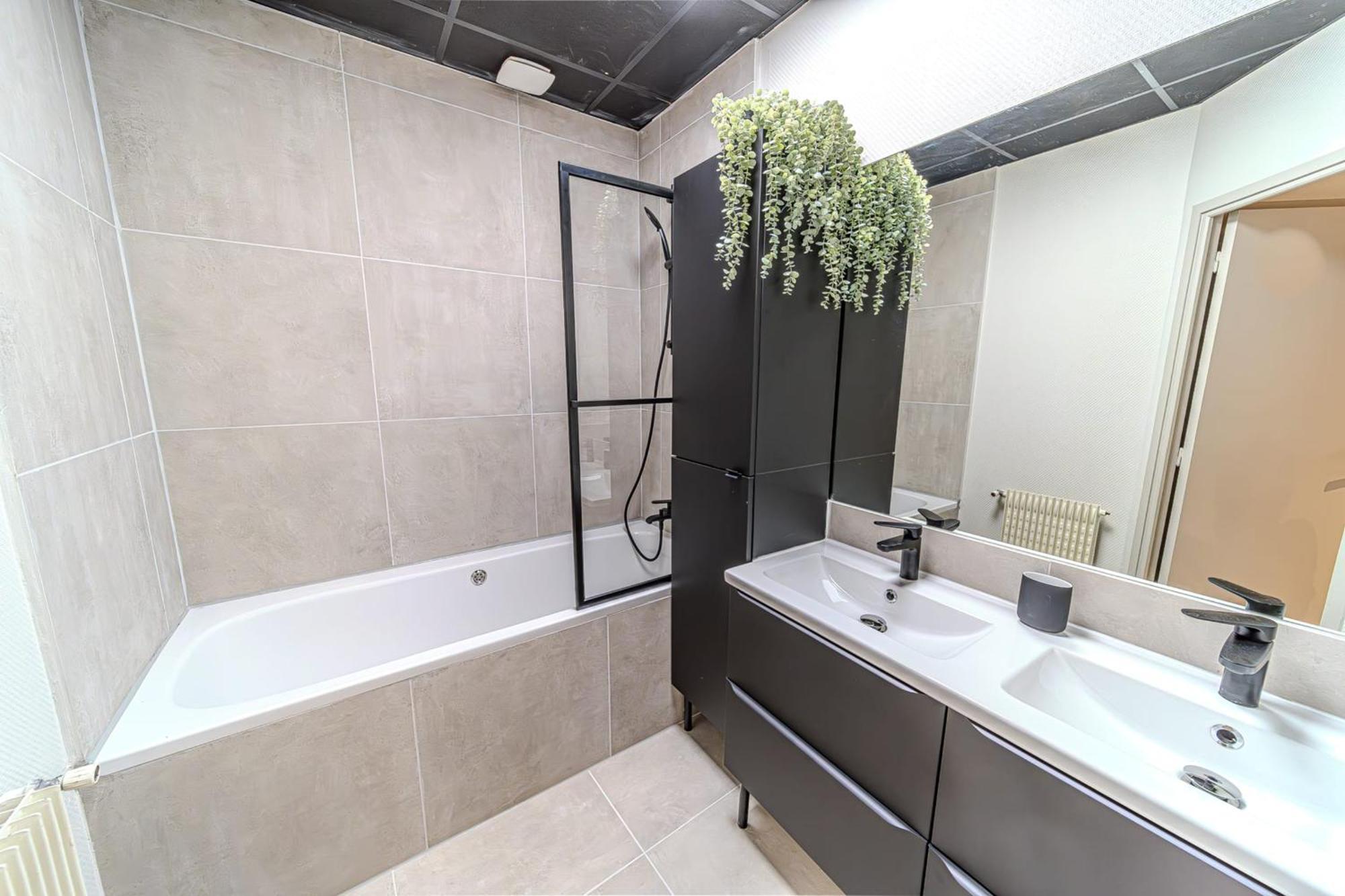 The Grenette Spacious Renovated Apartment 8 People Cordeliers Lyon Exterior foto